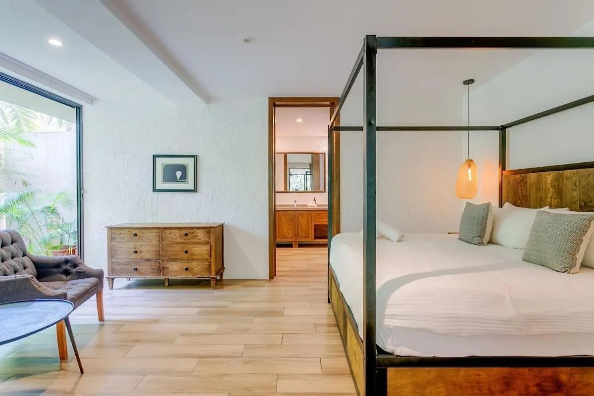 아파트 Luxurious Oasis Jacuzzi With Art Gallery And Pool 툴룸