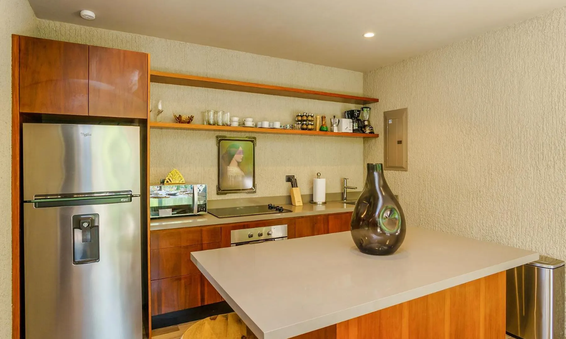 Luxurious Oasis Jacuzzi With Art Gallery And Pool Tulum Apartment